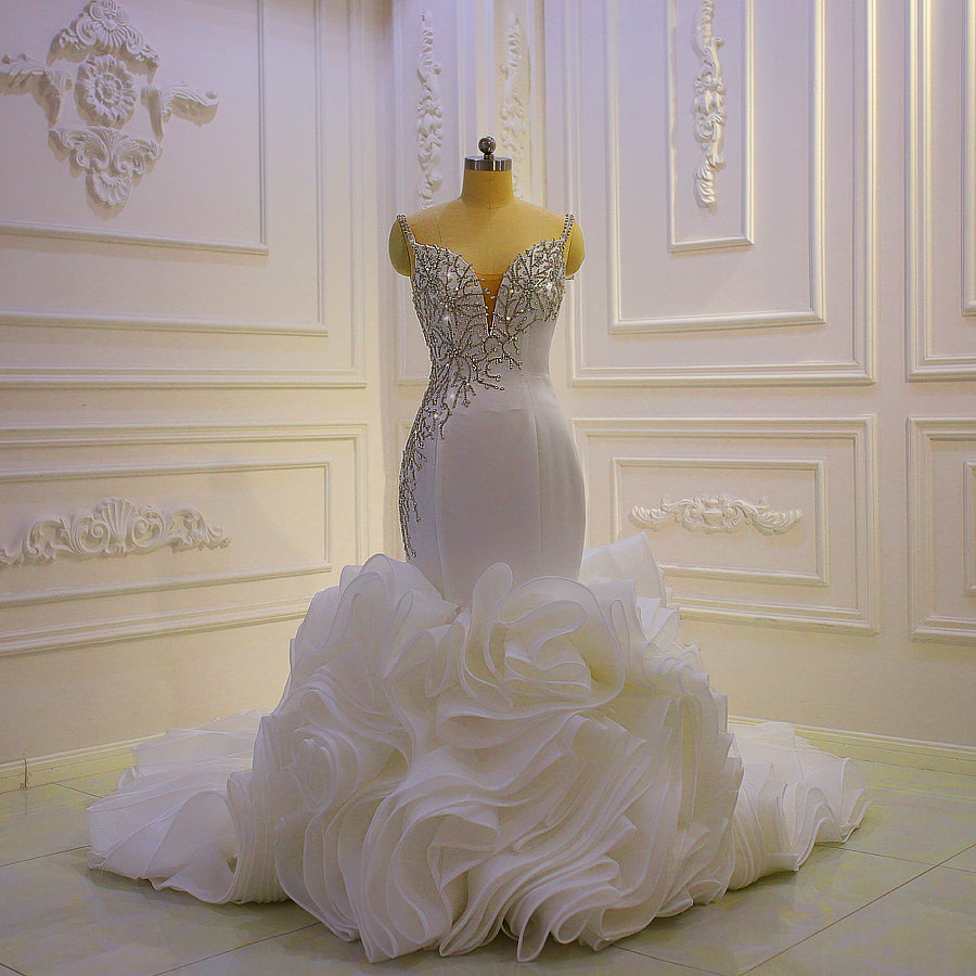 knee length dresses for ladies Luxury Long Mermaid Sweetheart Strapless Ruffles Beaded Crystal Wedding Dress